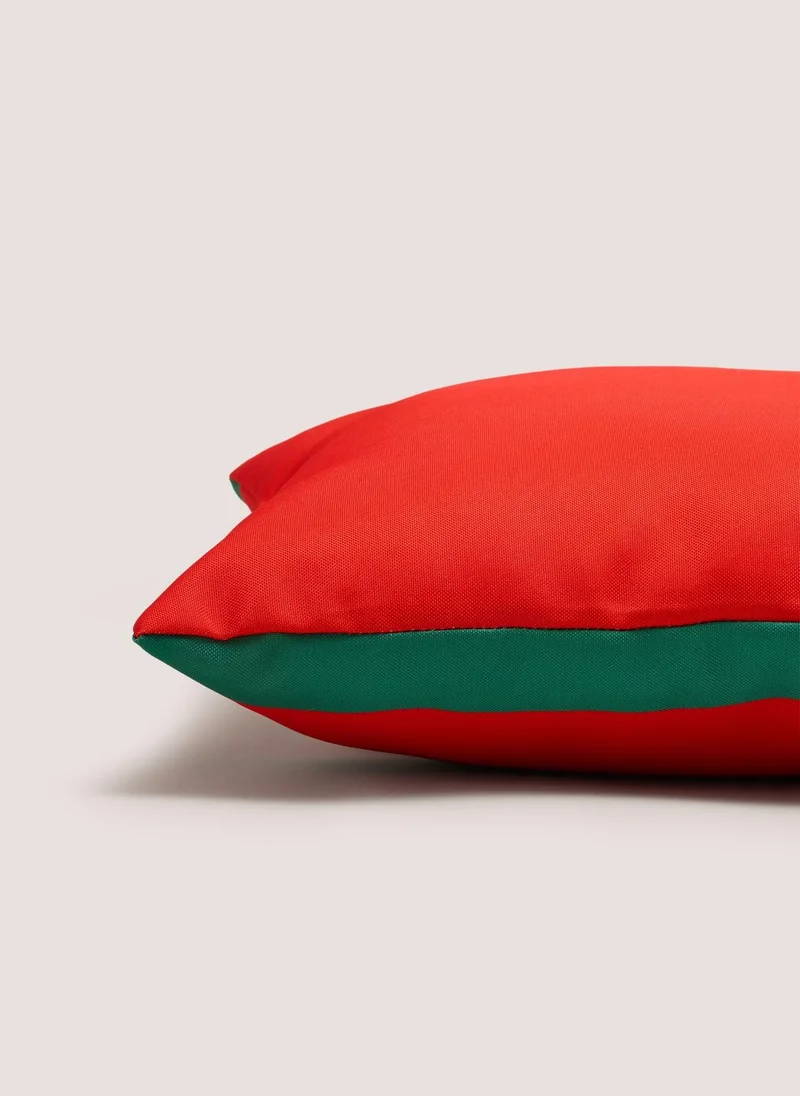 ماتلان وسادة مخططة باللون الأحمر